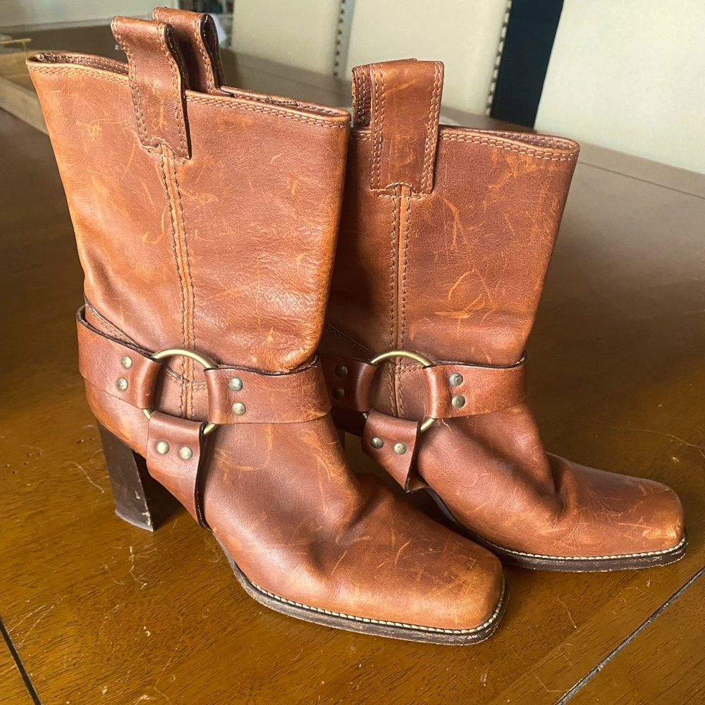 Ladies Michael Kors all leather boots